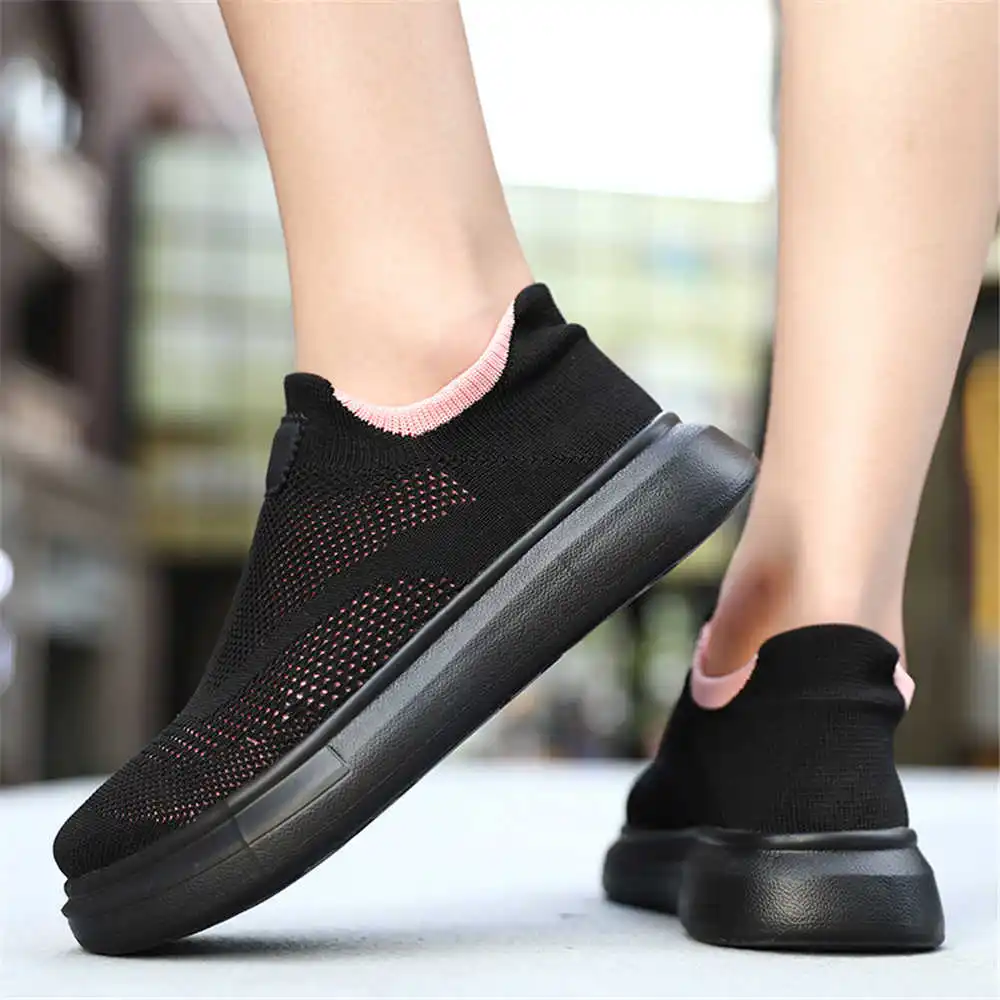 Calze con plateau scarpe marro - Home Gym Cost recensione e prezzo